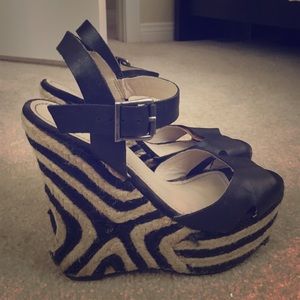 MIA Platform Wedge
