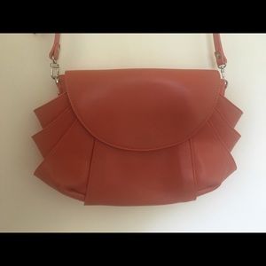 Free ship-Cowskin crossbody bag