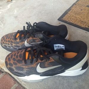 Kobe 7 ( Cheetah )
