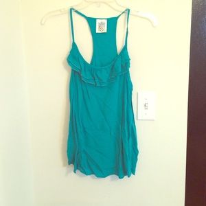 Green casual tank