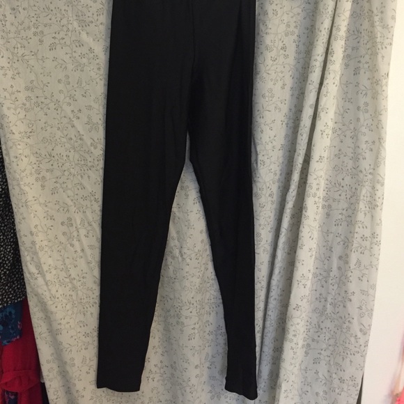 American apparel shiny leggings - M
