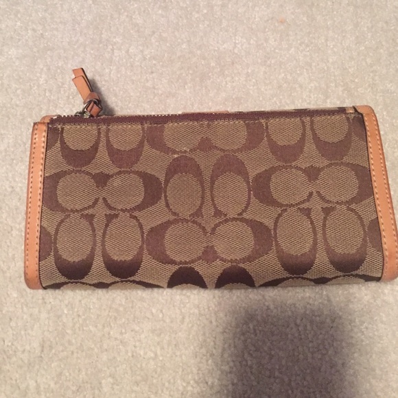 Tan/beige Classic Signature Coach wallet - Picture 2 of 4