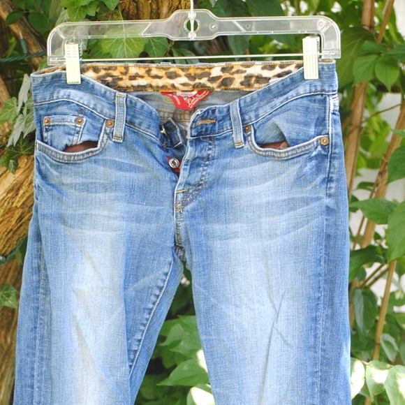 Lucky Brand button-fly flare jeans size 4
