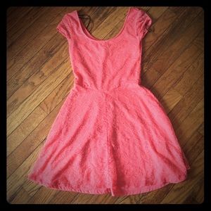 🚫SOLD🚫 H&M Coral Lace Dress
