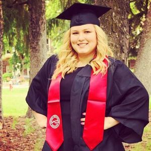 Meet your Posher, Alexandrea