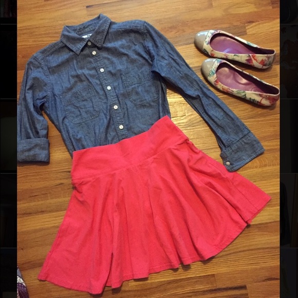 Dynamic Denim Buttondown