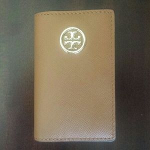 Tory Burch Robinson key case