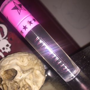 JEFRREE STAR Liquid Lipstick in Weirdo