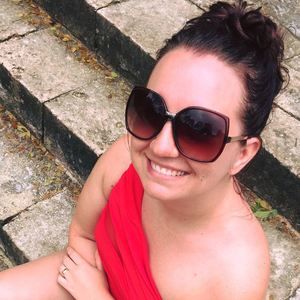 Meet your Posher, Natalie