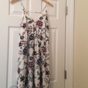 Size 4 floral maxi dress from the loft