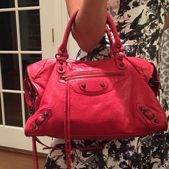 SOLD ⚡️Balenciaga Agneau City Coquelicot Bag