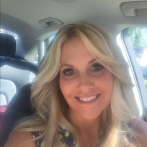 Meet your Posher, Carolyn