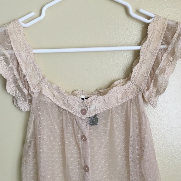 Sheer top - Picture 3 of 3