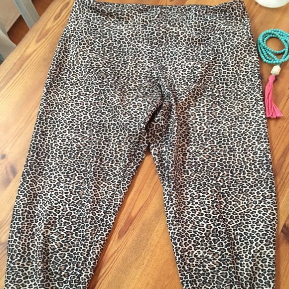 Onzie yoga pants