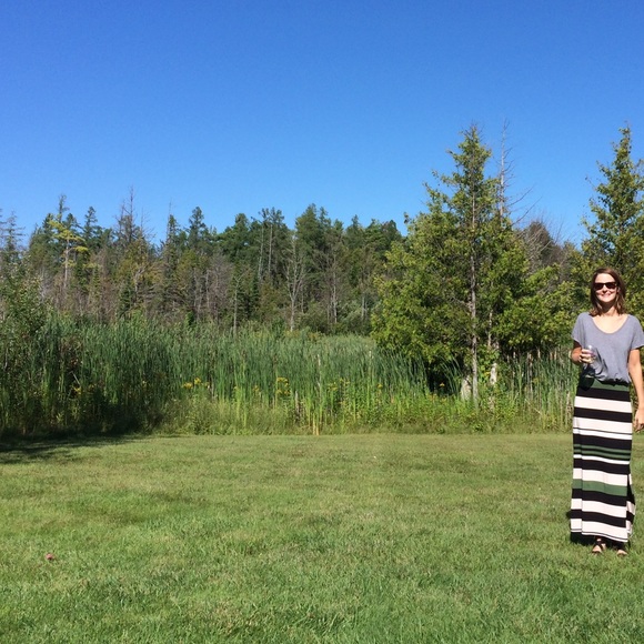 Meet your Posher, Claire - Picture 1 of 1
