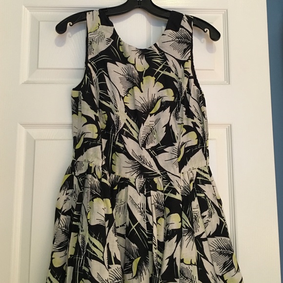 French connection size 6 nwot