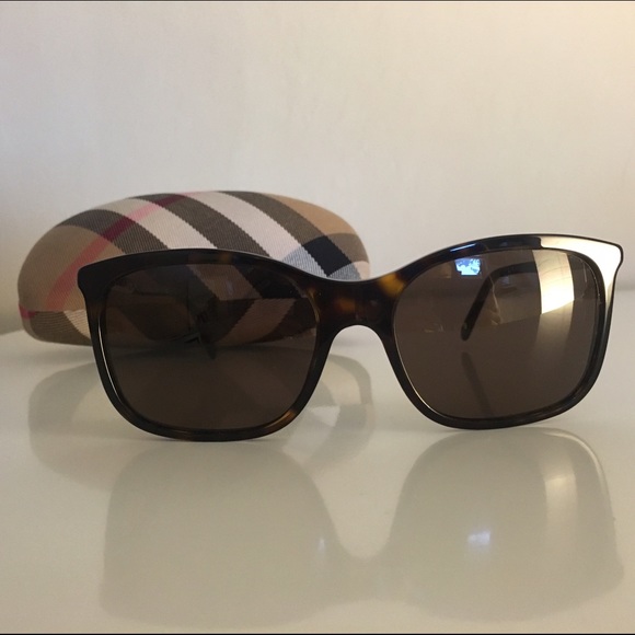Burberry Accessories - Burberry sunglasses.