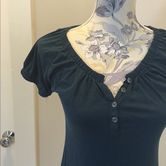 Top - Picture 2 of 2