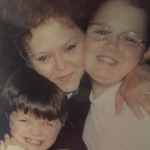 Meet your Posher, Kerri n emmet