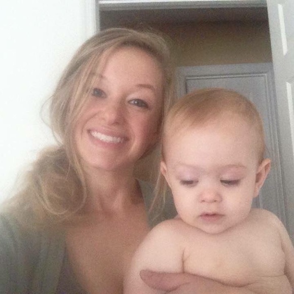 Meet your Posher, Cortnie - Picture 1 of 1