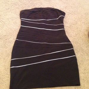 Strapless dress