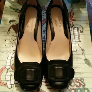 Black iflex kitten heels with a 1 1/2 inch heel