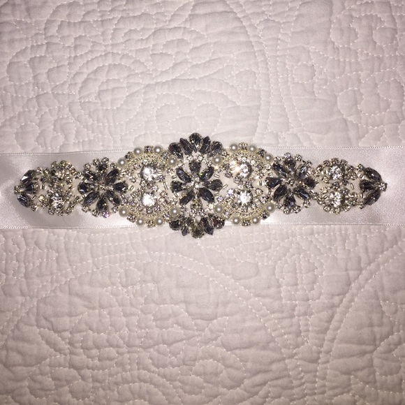 Sash - Picture 4 of 4