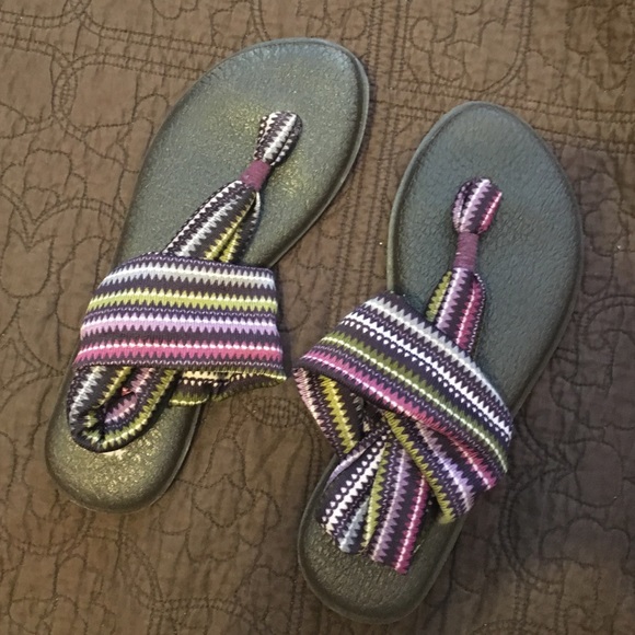 Sanuk Yoga Mat Sandals Size 10