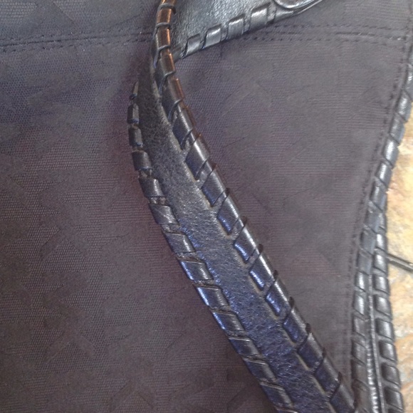 Purse - Picture 2 of 5