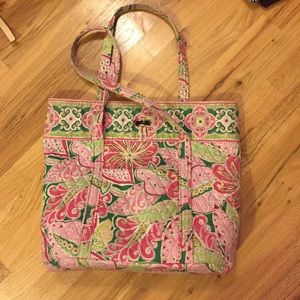 Vera Bradley tote