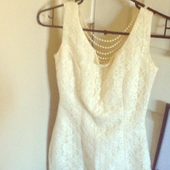 Lace Dress With Pearls View 3
