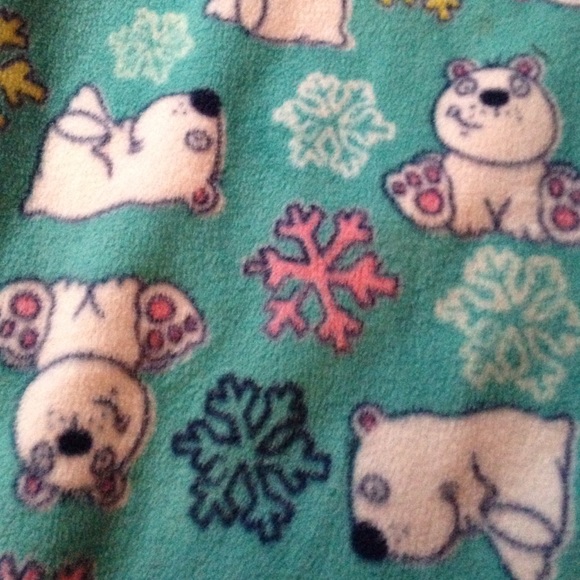 Girls Fleece-y button up pajama shirt - Picture 4 of 4