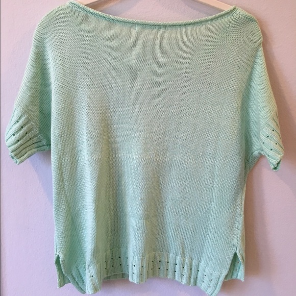 Cut-out sweater - Picture 3 of 3