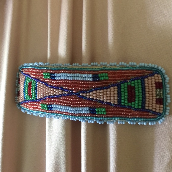 Hand Beaded Authentic Native American Barette - Picture 4 of 4
