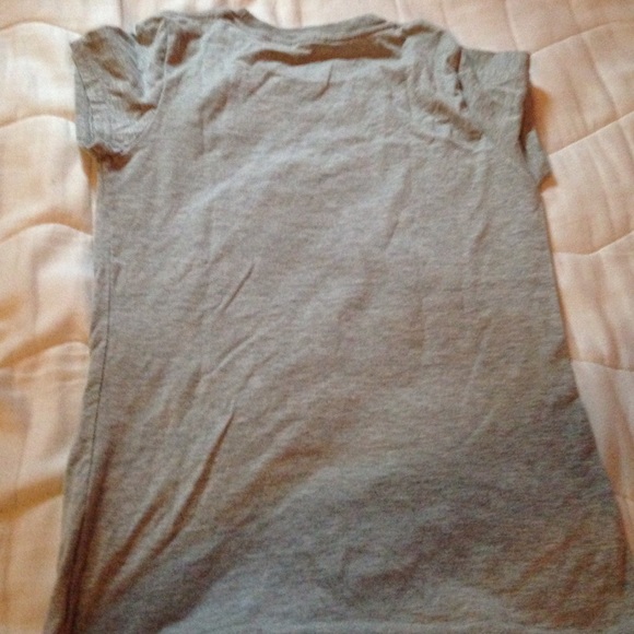 Girls gray tee shirt size 10/12 - Picture 3 of 3