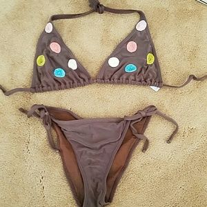 Brown polka dot bakini