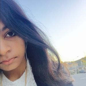 Meet your Posher, Kaitlyn