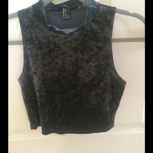 NEVER WORN forever 21 velvety crop top $8!!
