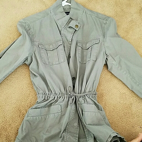 Lightweight jacket