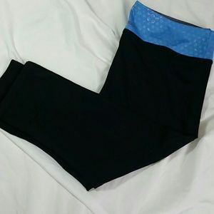 Under Armour Capri workout pants