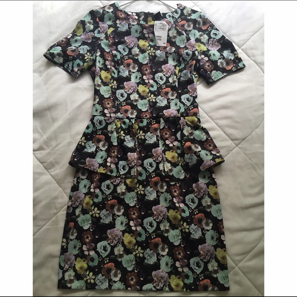H&M Peplum Dress Size 6 Floral - Picture 2 of 3