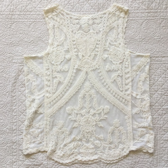 Ivory lace tank - Picture 2 of 3