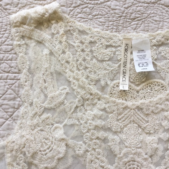 Ivory lace tank - Picture 3 of 3