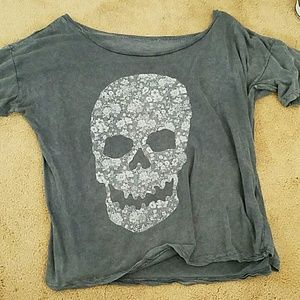 Floral skull tee