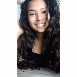 Meet your Posher, Ana