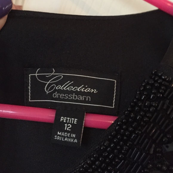 LBD with beaded neckline - Picture 3 of 4