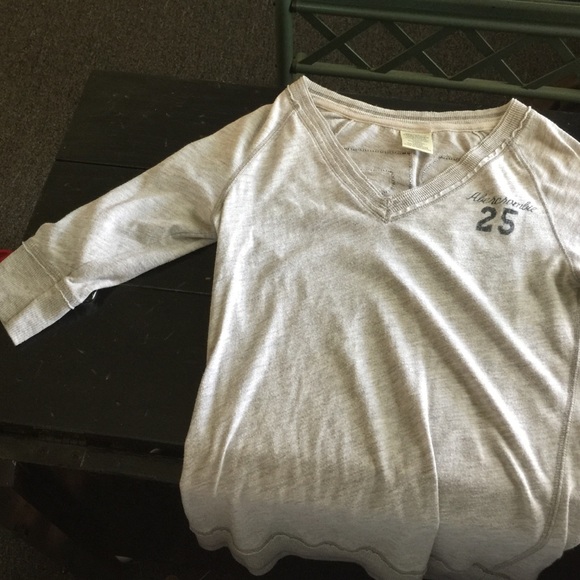 Abercrombie mid sleeve shirt