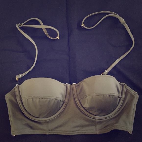 ⚡️🔥LAST CALL UO - out from under bikini top.