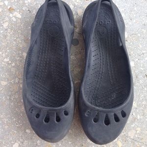 Crocs 8M Mary Jane slip ons- Great condition!