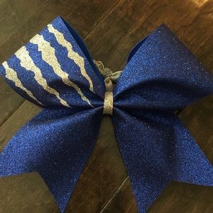 Cheer Athletics Bow